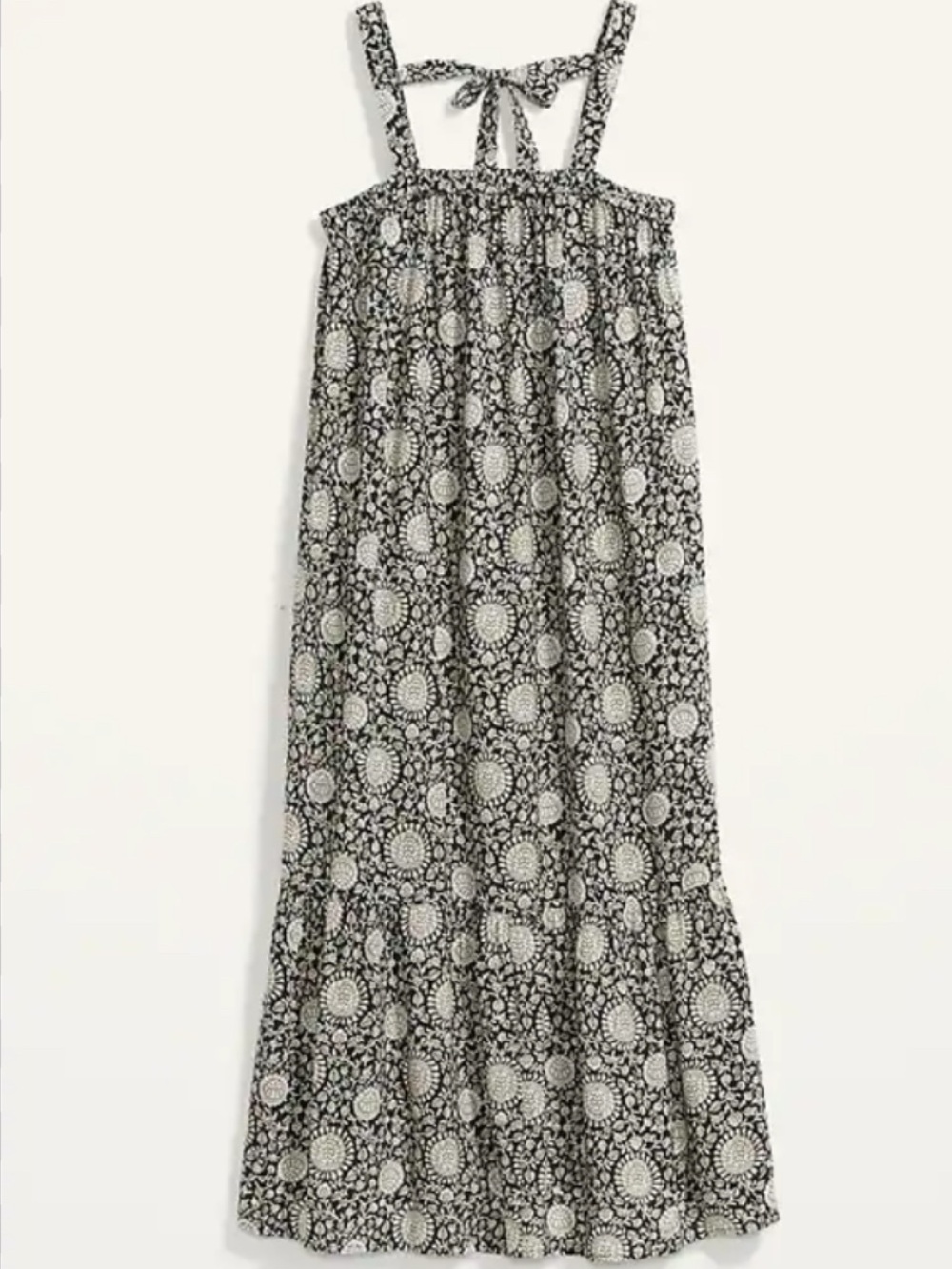 Old Navy Black and White Printed Tiered Maxi Dress | Hidden Pockets - Picture 4 of 6